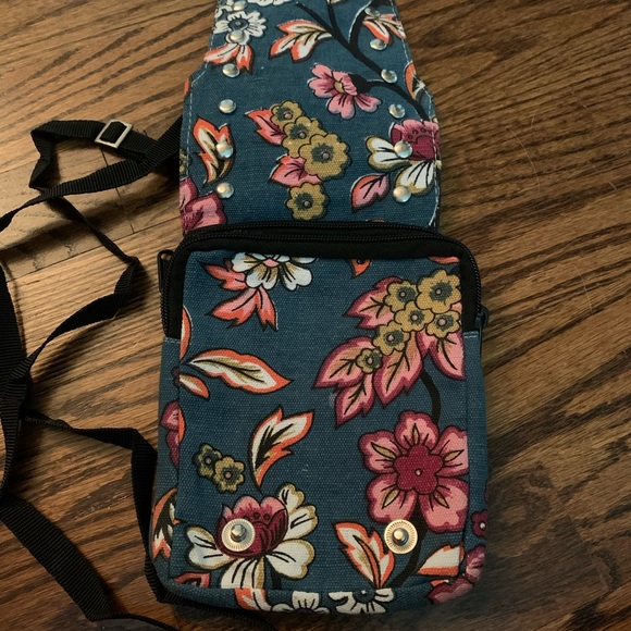 2/$35 Handmade crossbody purse - Picture 3 of 5
